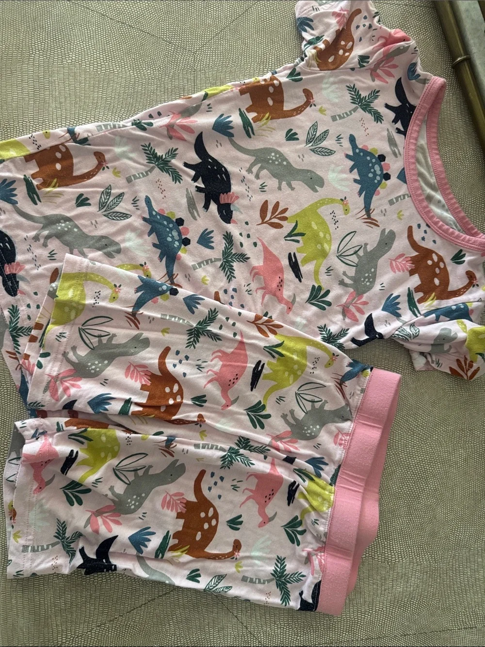 Little Sleepies pajama set size 5/6 Shorts/short sleeve set EUC